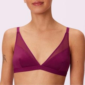 SOLD Parade Dream Fit Re:Play Plunge Bralette